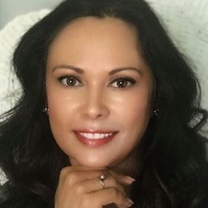 Meet your Posher, Astania